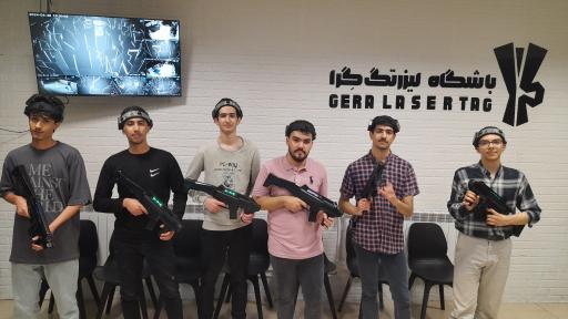 عکس باشگاه لیزر تگ گِرا