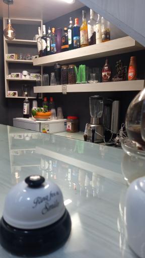 عکس پخش لوازم جانبی موبایل و کامپیوتر عقیق