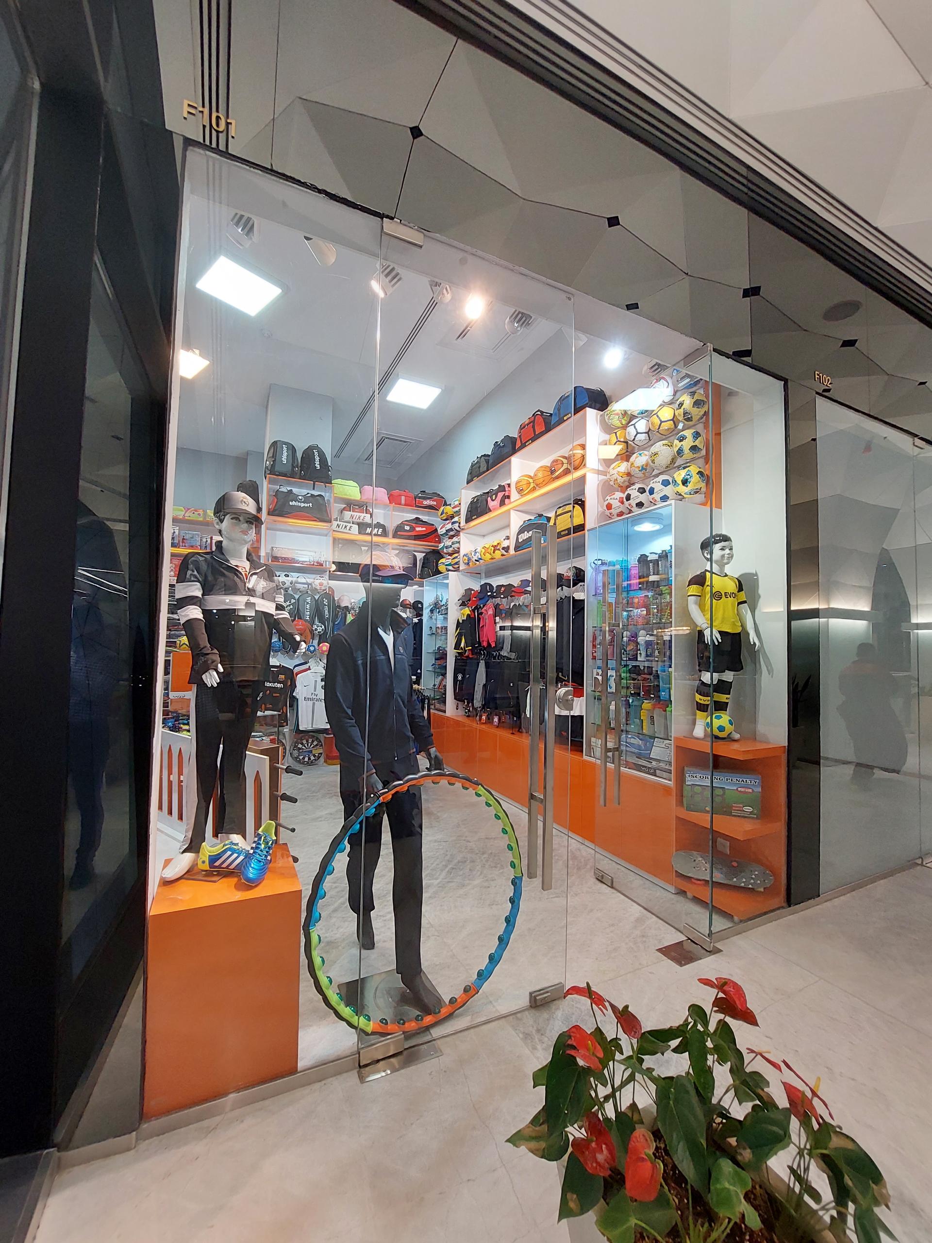 عکس فروشگاه جهان ورزش