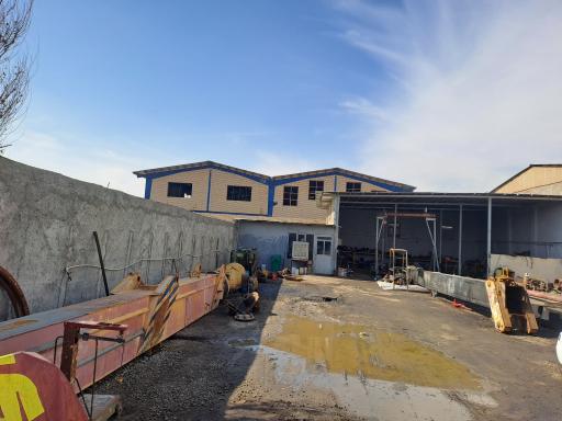 عکس تعمیرگاه جرثقیل توسن کارافنون