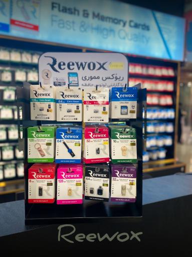 عکس پخش لوازم جانبی موبایل و کامپیوتر عقیق