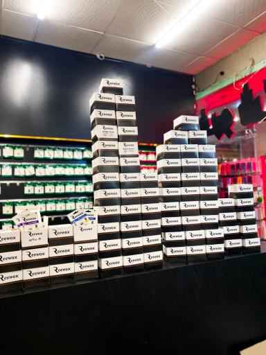 عکس پخش لوازم جانبی موبایل و کامپیوتر عقیق