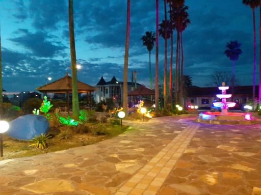 عکس شهرک بهاران