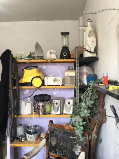 عکس تعمیرات لوازم خانگی روحی