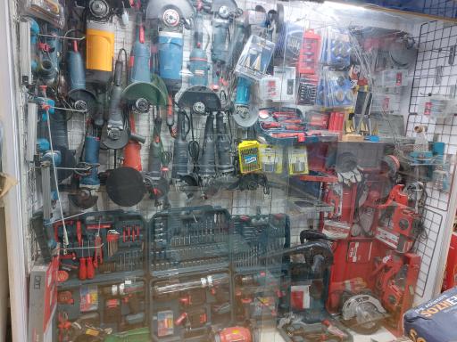 عکس رنگ و ابزار پرچیانی