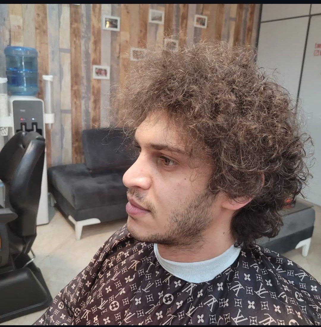 عکس آرایشگاه مردانه علیرضا