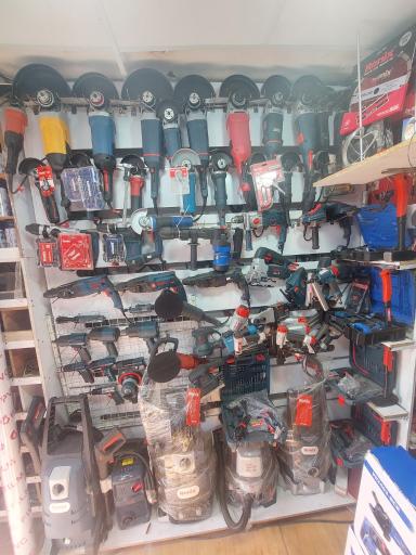 عکس رنگ و ابزار پرچیانی