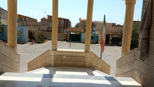 عکس دبیرستان دخترانه نجمه