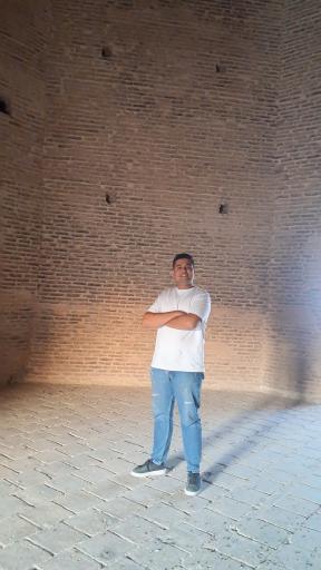 عکس برج رادکان