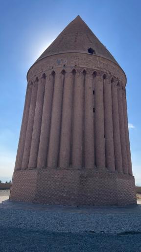 عکس برج رادکان