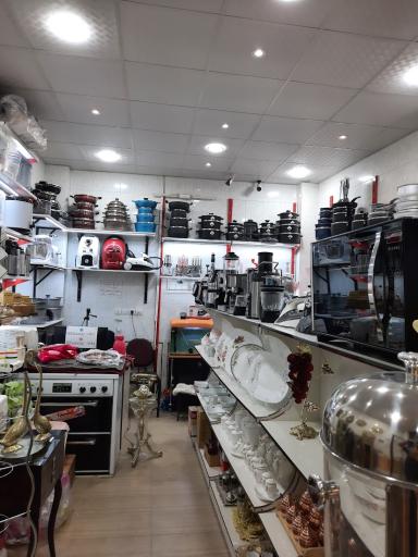 عکس فروشگاه لوازم خانگی نیکی