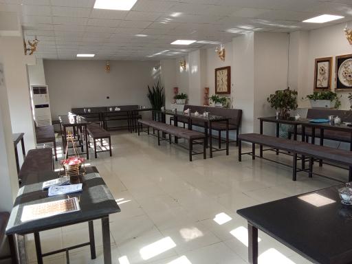 عکس سفره خانه سرای سنتی پامنار