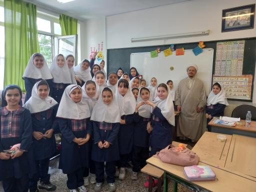 عکس دبستان دخترانه شفاعت
