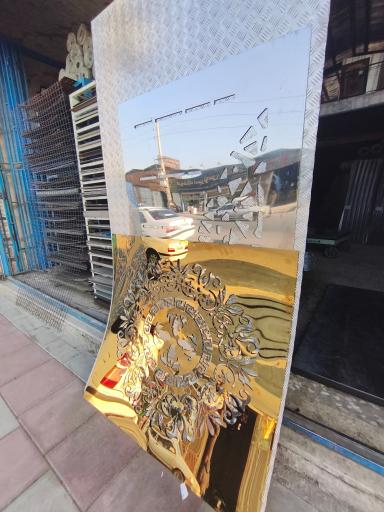 عکس فروشگاه بزرگ توری ایرانیان