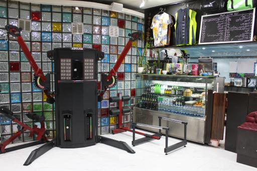 عکس مجموعه ورزشی و استخر آوا ویژه آقایان