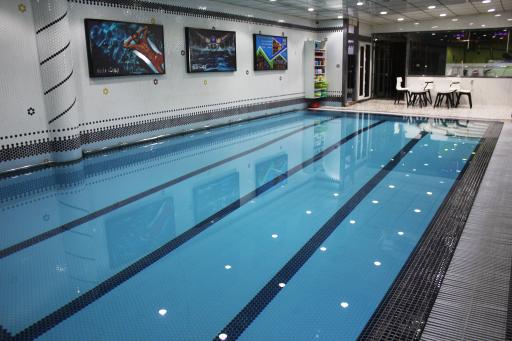 عکس مجموعه ورزشی و استخر آوا ویژه آقایان