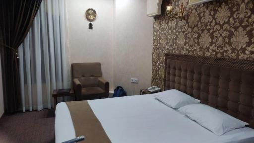 عکس هتل معین الرضا