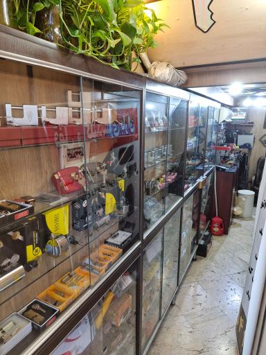 عکس کلید سازی باران