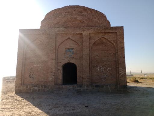 عکس چهار طاقی