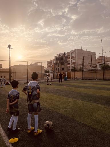 عکس مدرسه فوتبال هخامنشی 