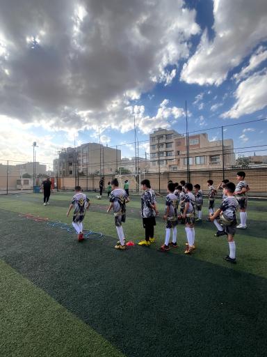 عکس مدرسه فوتبال هخامنشی 