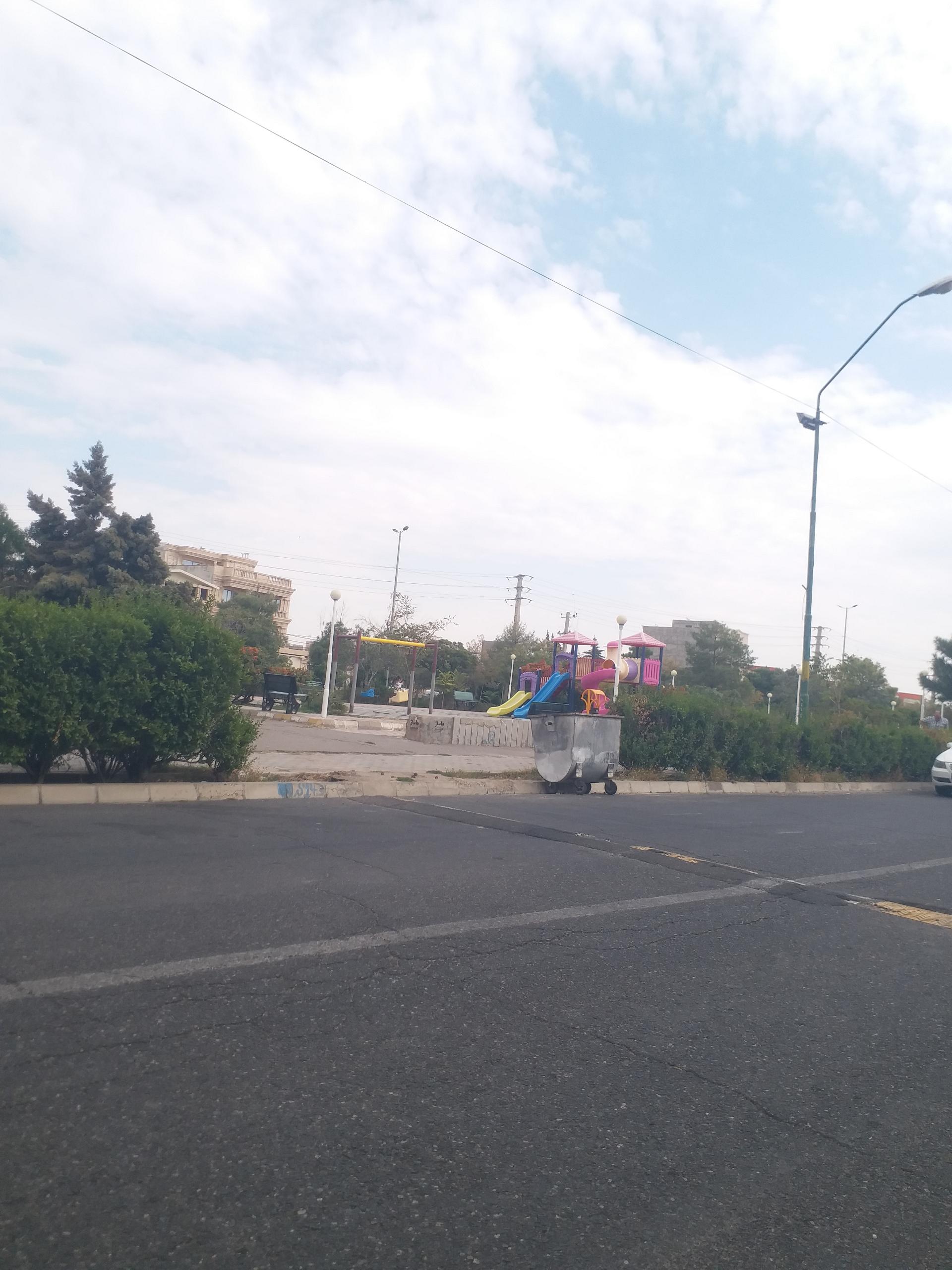 عکس پارک بازی کودکان