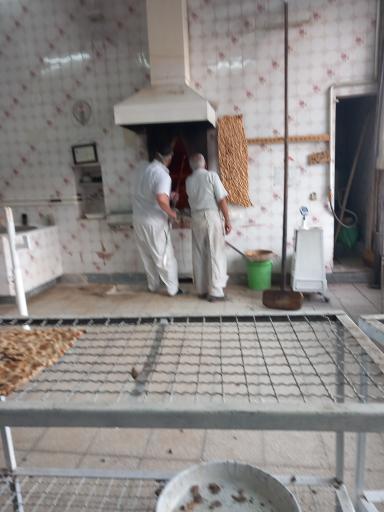 عکس نانوایی سنگکی 