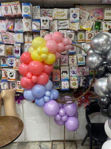 عکس لوازم تولد رنگارنگ