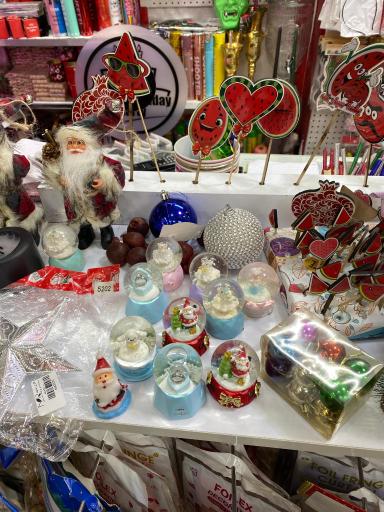 عکس لوازم تولد رنگارنگ