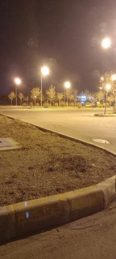 عکس پارکینگ استخر و سونای پایگاه هوایی هشتم شکاری 