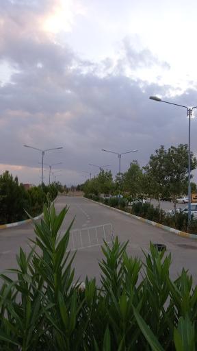 عکس پارکینگ استخر و سونای پایگاه هوایی هشتم شکاری 