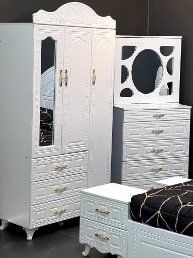 عکس تولیدی صنایع چوب پیری