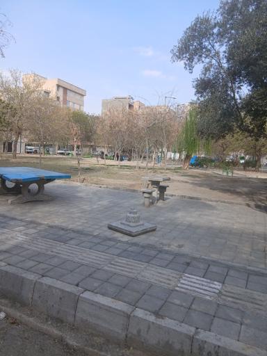 عکس بوستان نور(شهید احمد حسینی)