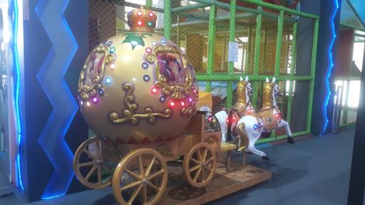 عکس شهربازی سان پارک