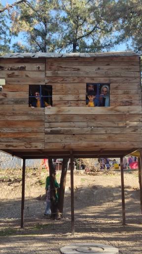 عکس مدرسه تربیت شاپرک