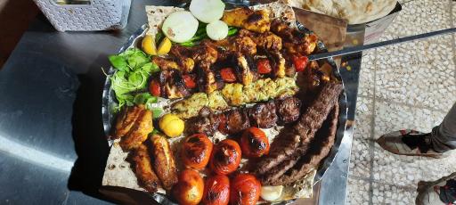 عکس رستوران و کبابسرای بنیامین