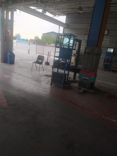 عکس مرکز معاینه فنی خودرو سبک و سنگین واوان