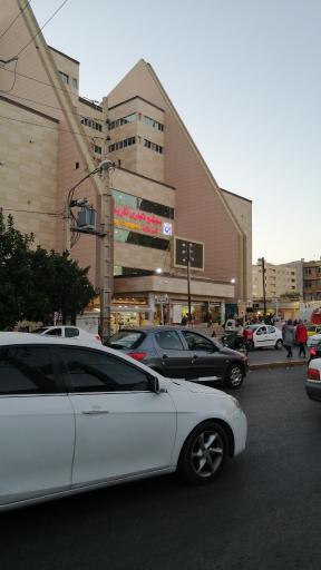 عکس مجتمع تجاری تفریحی زیتون