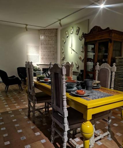 عکس کافه موزه سرامیک فرزانه