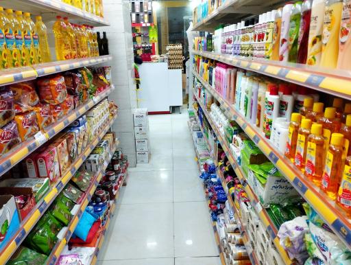 عکس سورنا مارکت شاهین مال