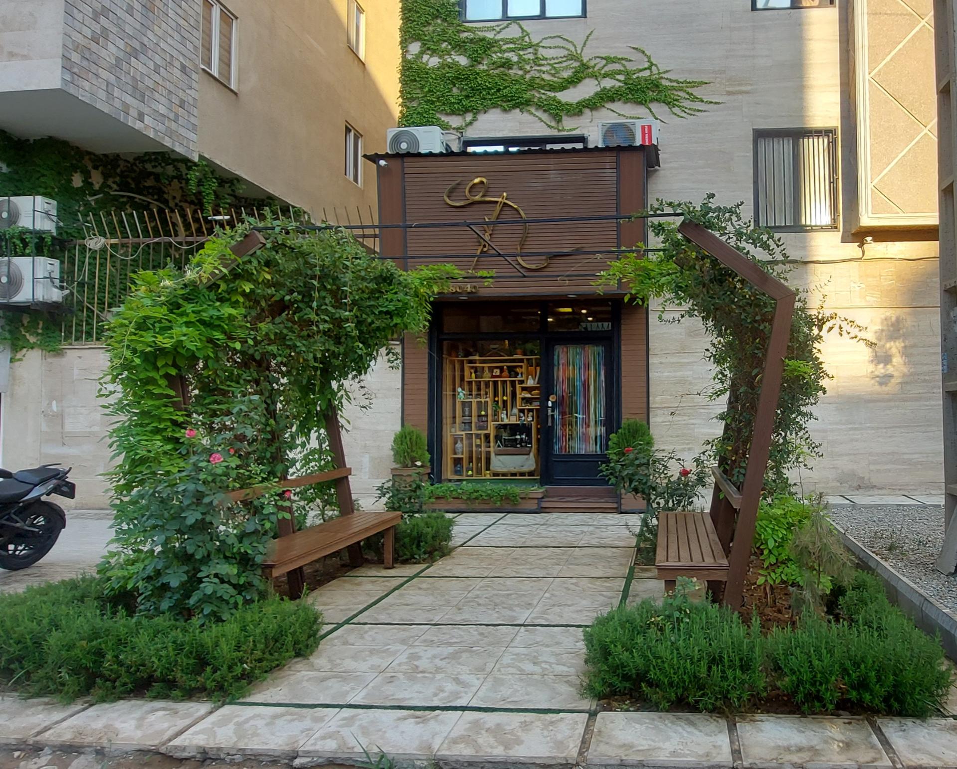 عکس خیاطی سوزن طلا