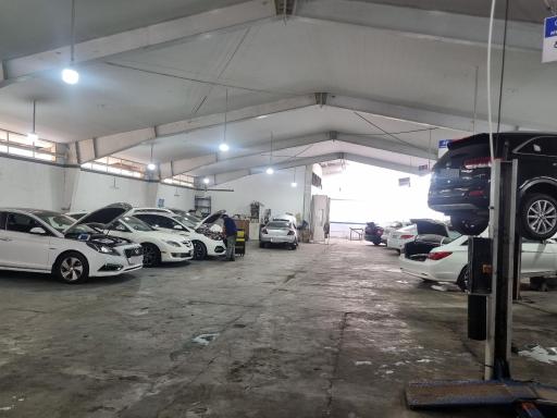 نمایندگی هیوندای ۹۸۳ کرمان موتور