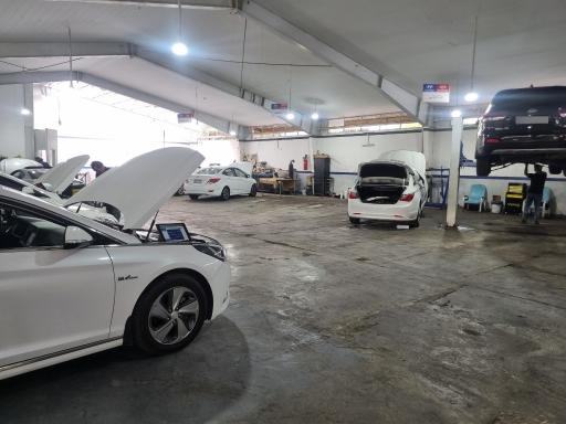 نمایندگی هیوندای ۹۸۳ کرمان موتور