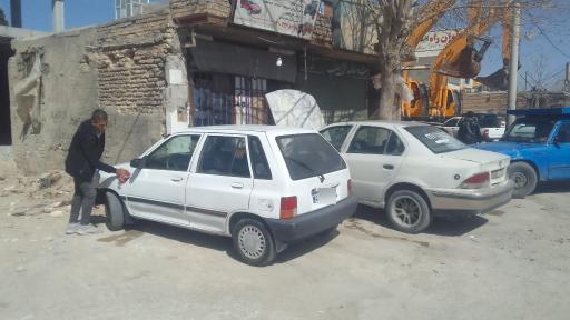 عکس تعمیرگاه مکانیکی و زیروبند سازی استاد علی