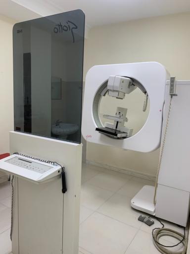 عکس مرکز تصویربرداری پزشکی دکتر علی جوانشیری