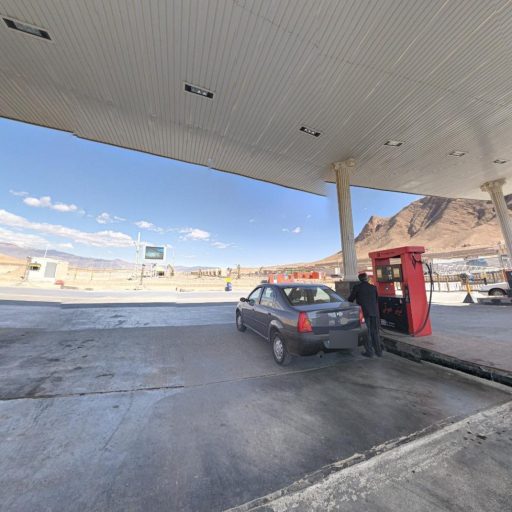 عکس جایگاه سوخت افق