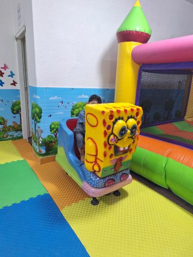 عکس مهد کودک و‌پیش دبستانی گل های بنفشه