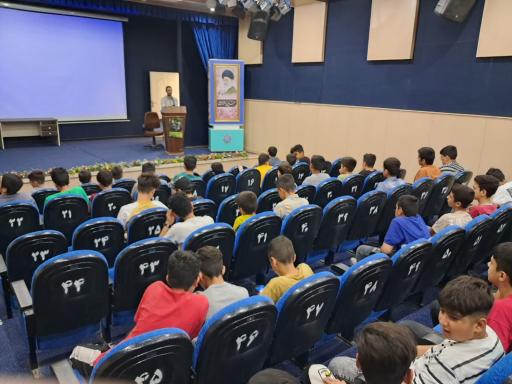 عکس کانون نخبگان دانش آموزی