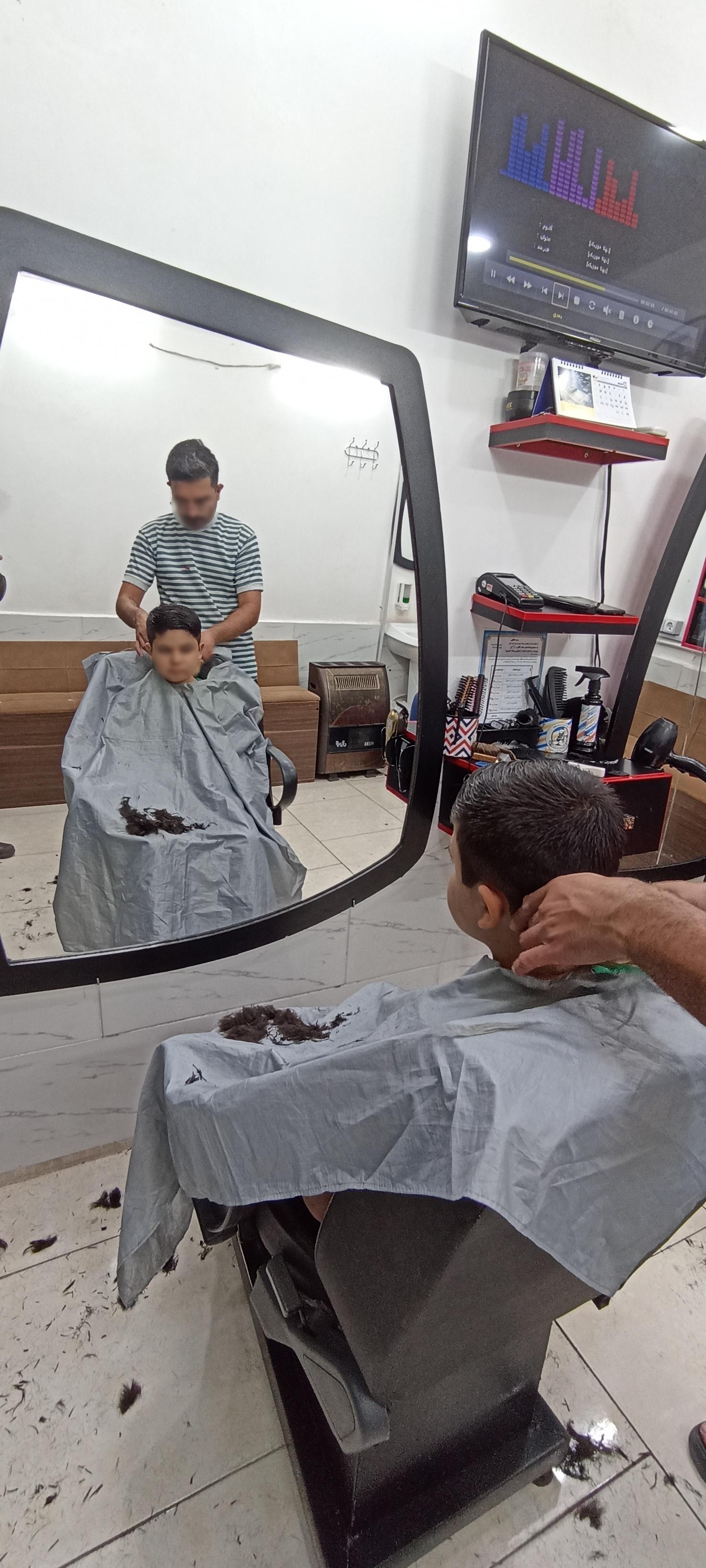 عکس آرایشگاه احمدی