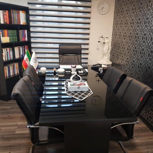 عکس دفتر وکالت علی زرقانی وکیل پایه یک دادگستری